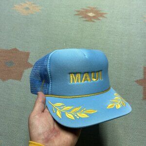 Vintage trucker hat mesh cap Maui Hawaii island gold leaf light blue snapback